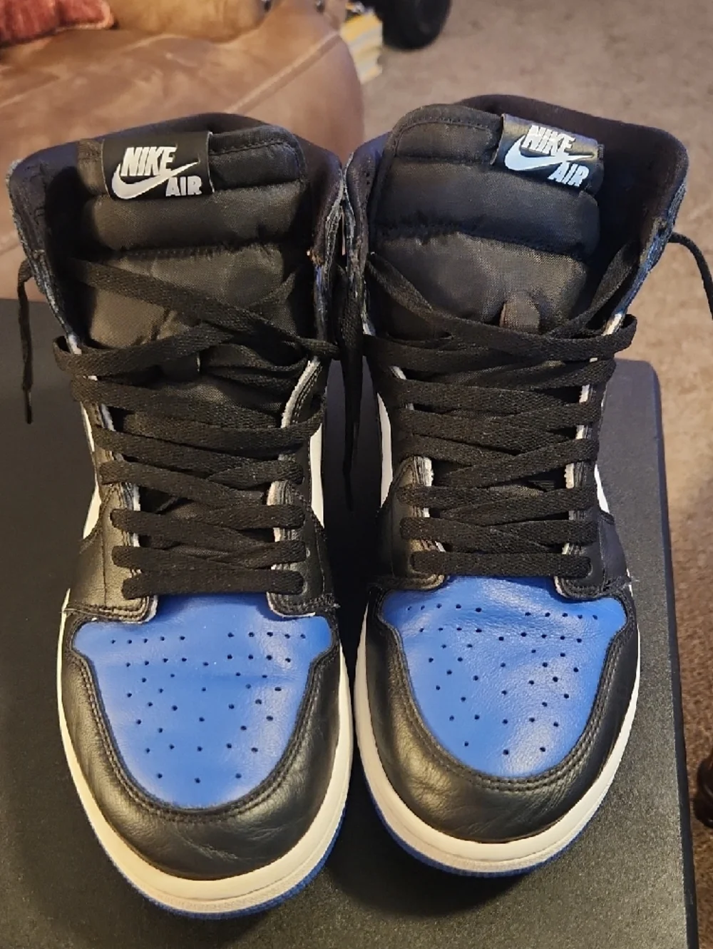 Jordan 1 High OG Sz 12 Mens Sneakers Black White Blue - Picture 2 of 8